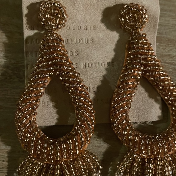 Anthropologie New with Tags Rose-gold beaded drop earrings - Picture 2 of 5